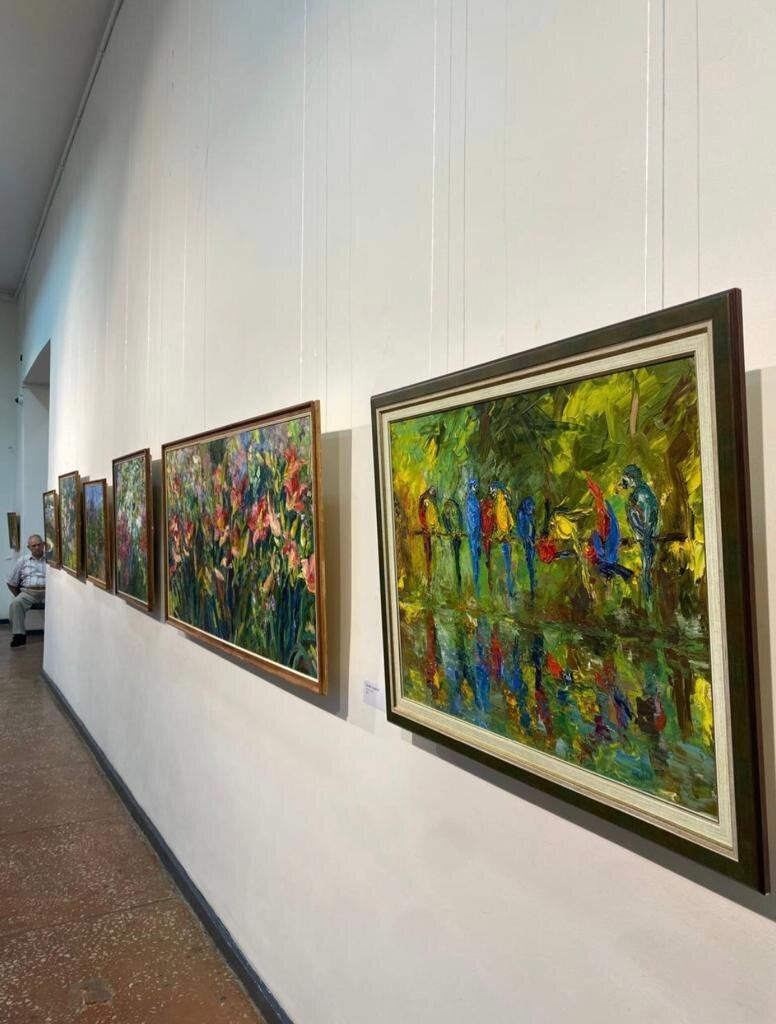    В  Туле , в зале на Красноармейском, 16 , проходит выставка Екатерины Дворкович "Однажды летом...-10