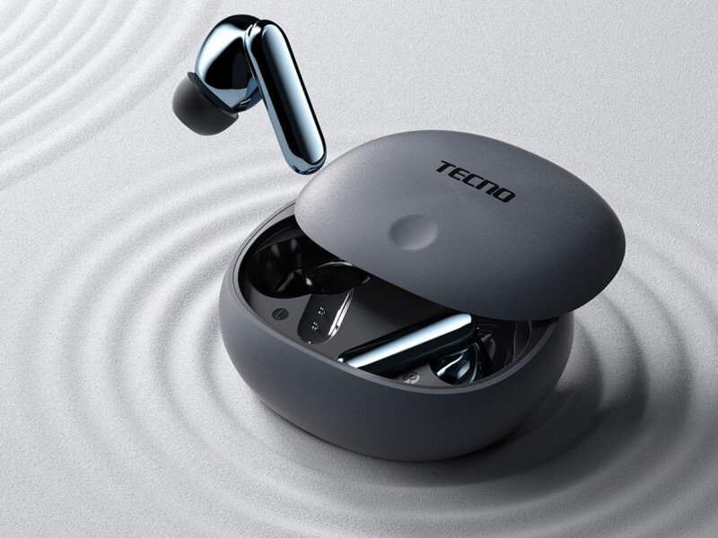    TECNO True 1 с активным шумодавом и 45 часами работы уже доступны в России
