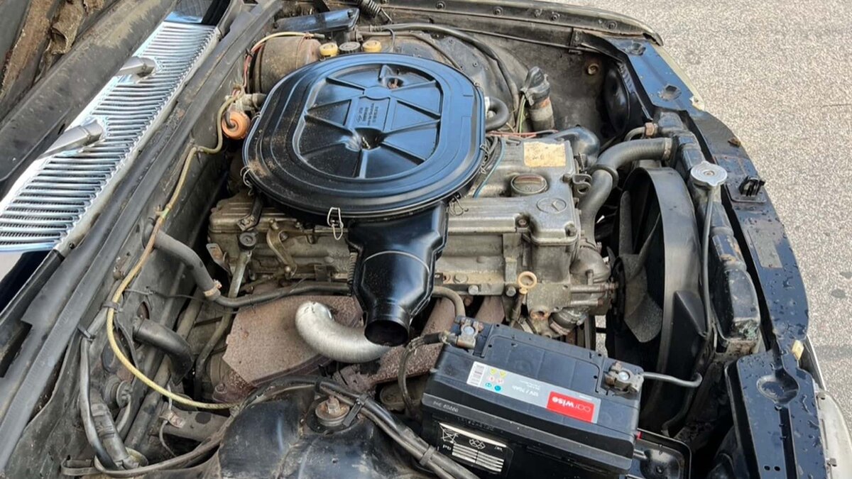 Mercedes-Benz 280S 1973 года