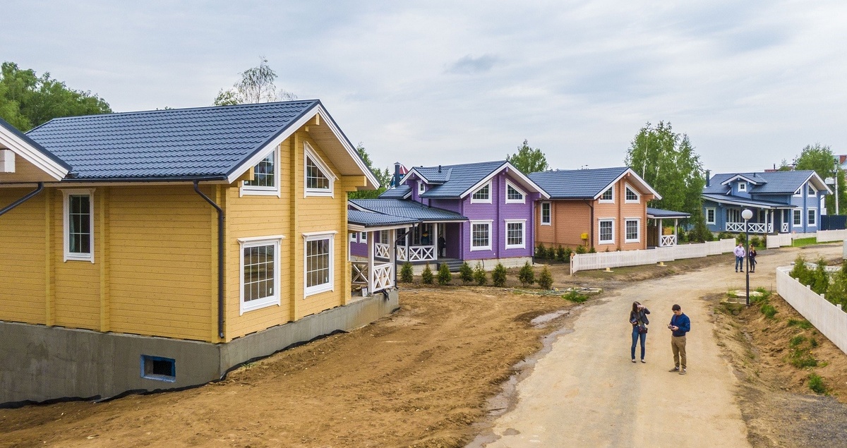 Фото: цвета домов из бруса, фотографии деревянных домов снаружи