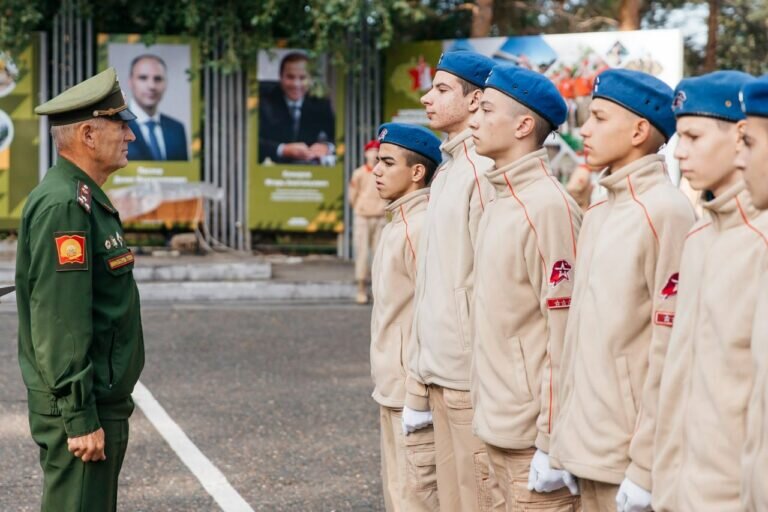    В Оренбурге продолжается серия учебных 5-дневных сборов по основам военной службы Андрей Севостьянов