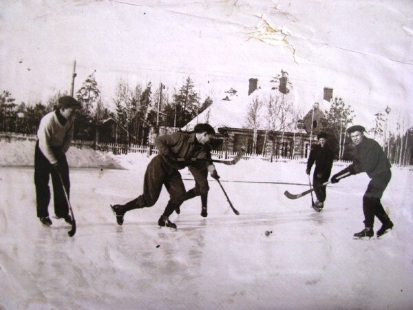 Москва Хокейная команда ГРЭС №5. 1930-е годы.