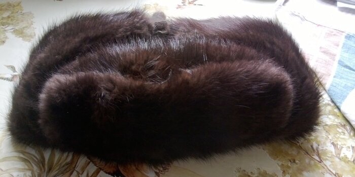 Та самая «элитная» шапка родом из СССР.