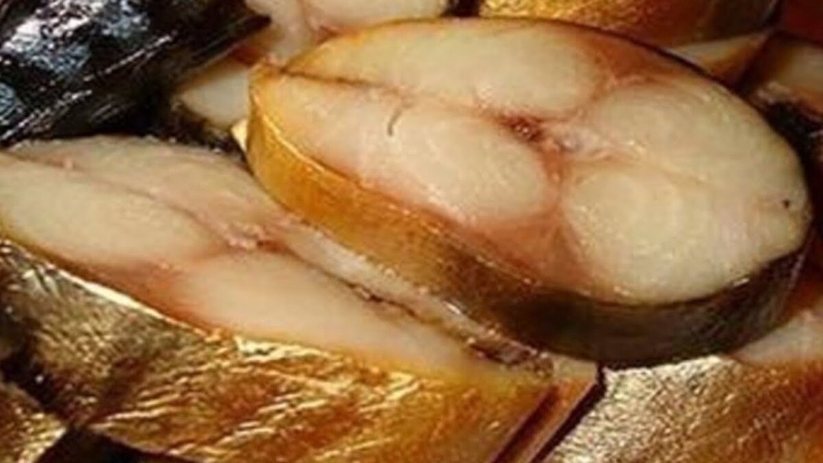 Как вкусно приготовить скумбрию холодного копчения в домашних условиях