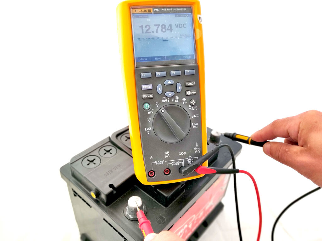 проверка НРЦ аккумулятора - напряжения разомкнутой цепи