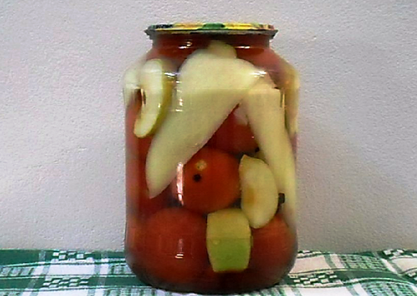 Вкуснющие маринованные помидоры на зиму - без уксуса (с яблоками) и без стерилизации