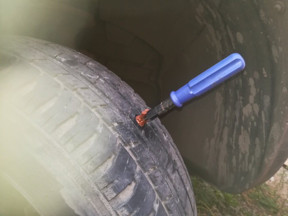 Отвертка в колесе  в благих намерениях:) 