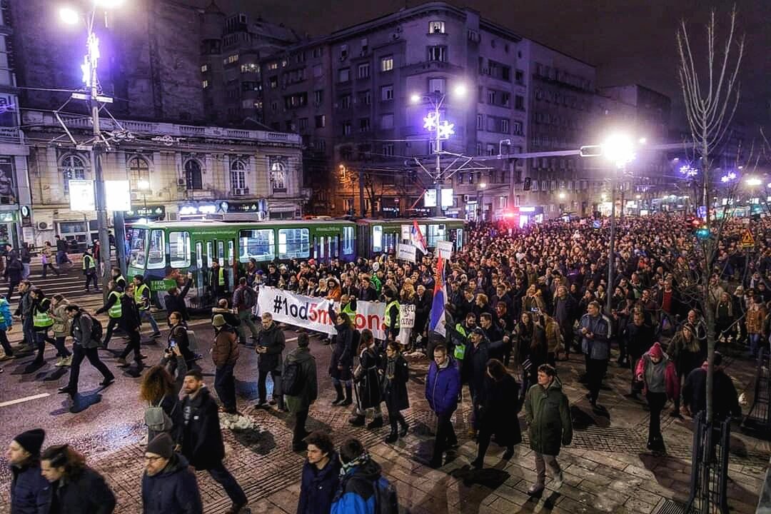 Протесты в Белграде. Фото использовано в качестве иллюстрации. Источник: Яндекс Картинки.