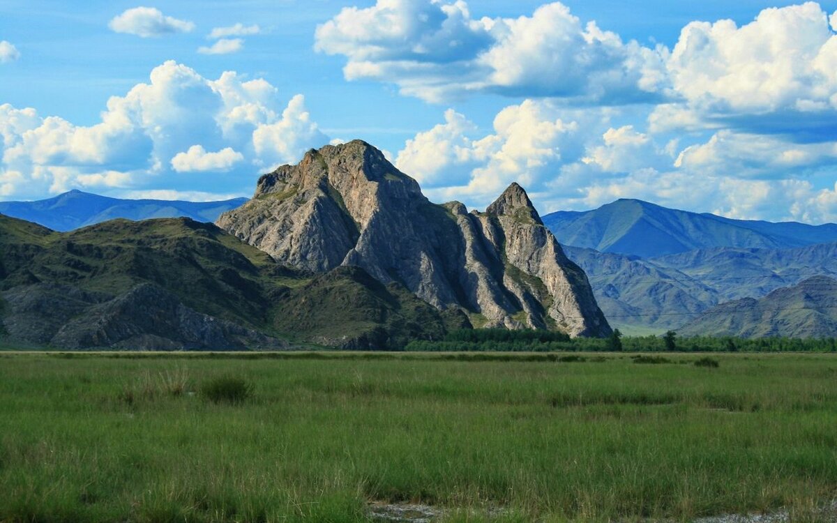 Гора Хайыракан Шагонар