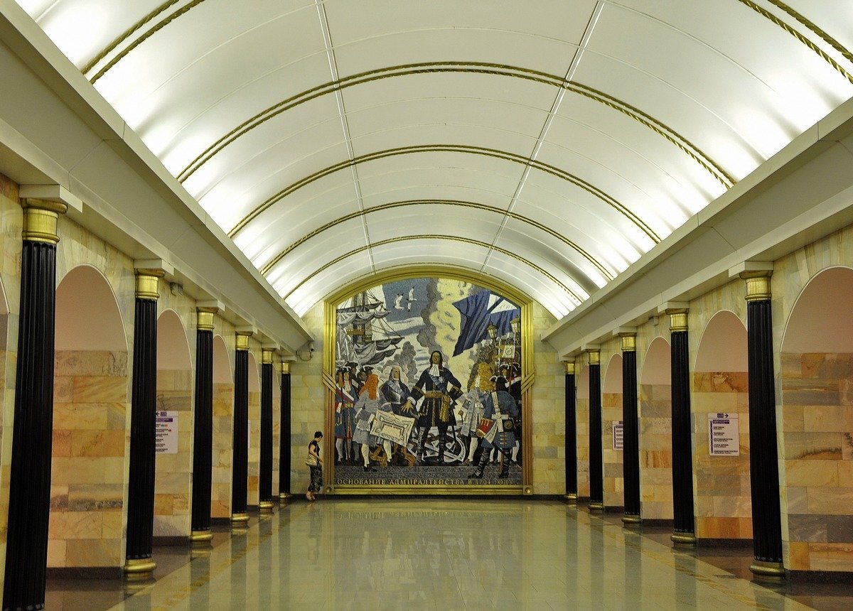 Вход в метро санкт петербурга