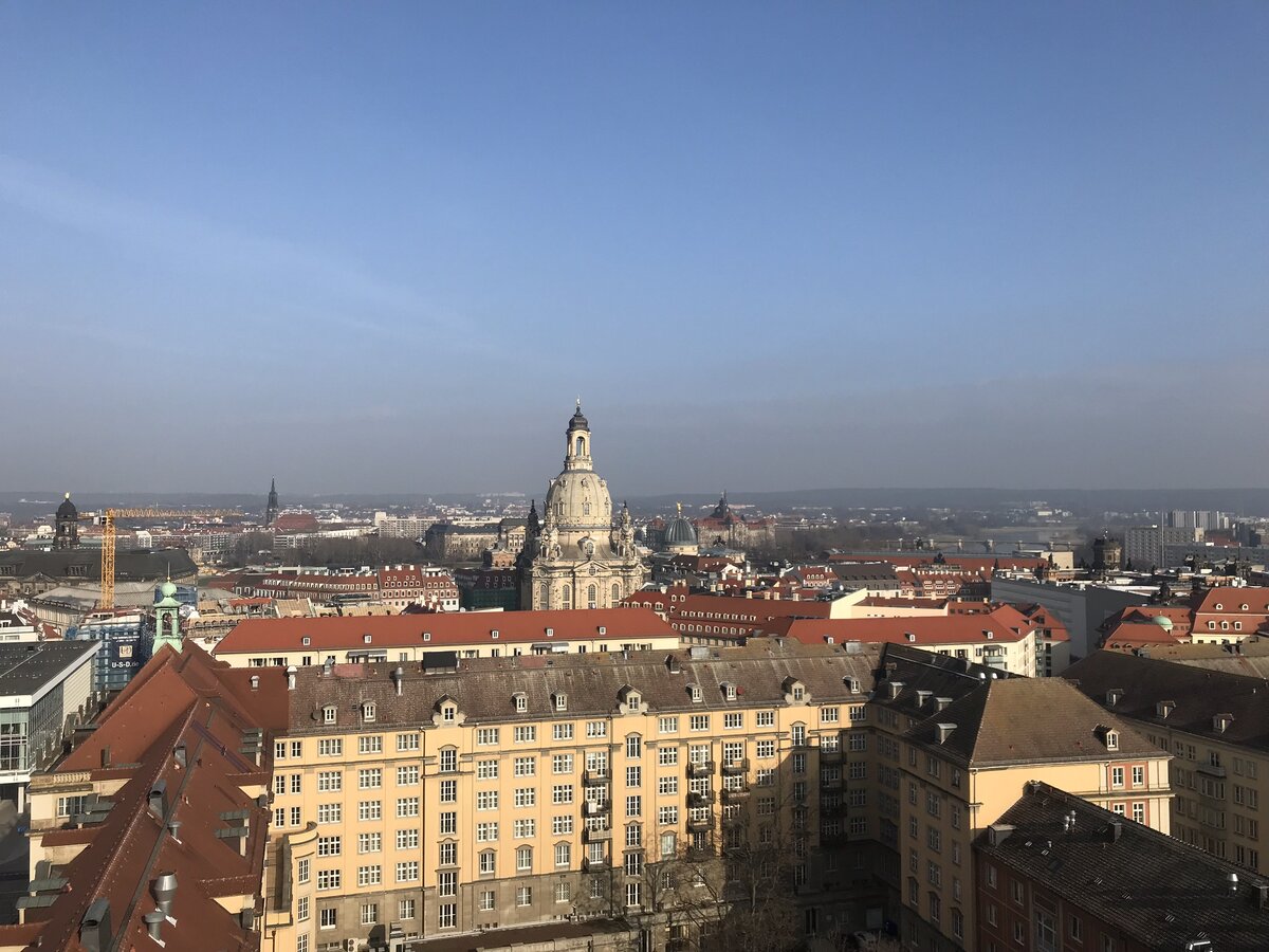 Вид на Дрезден со Смотровой площадки Frauenkirche Dresden