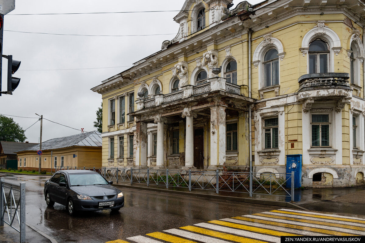 Роскошь разрухи, борщевик да плохие дороги — две недели катался по Тверской  области и пытался понять настоящую Россию | Путешествия и всего по  чуть-чуть | Дзен