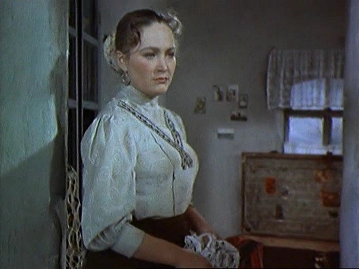Людмила Хитяева в фильме "Тихий Дон" (1958)