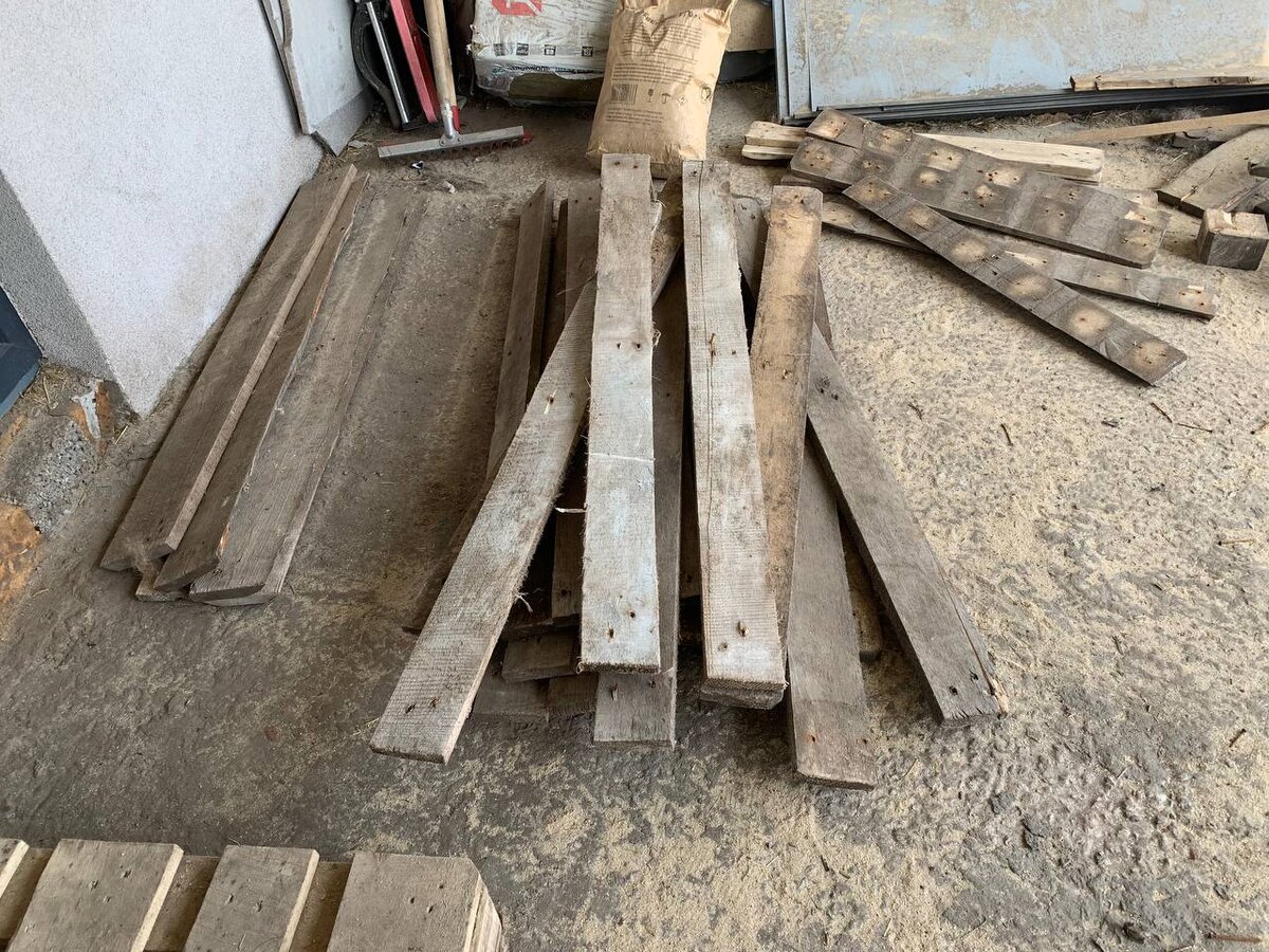 Получаем материал...