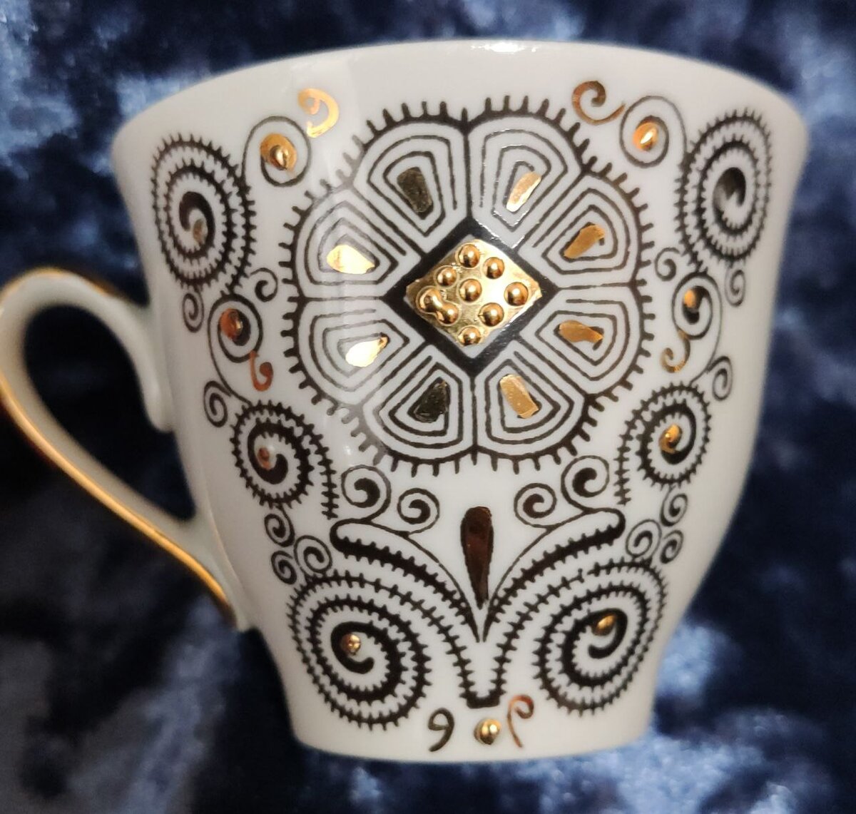 Кофейная чашка из сервиза Марианна Рижская фарфоровая фабрика.