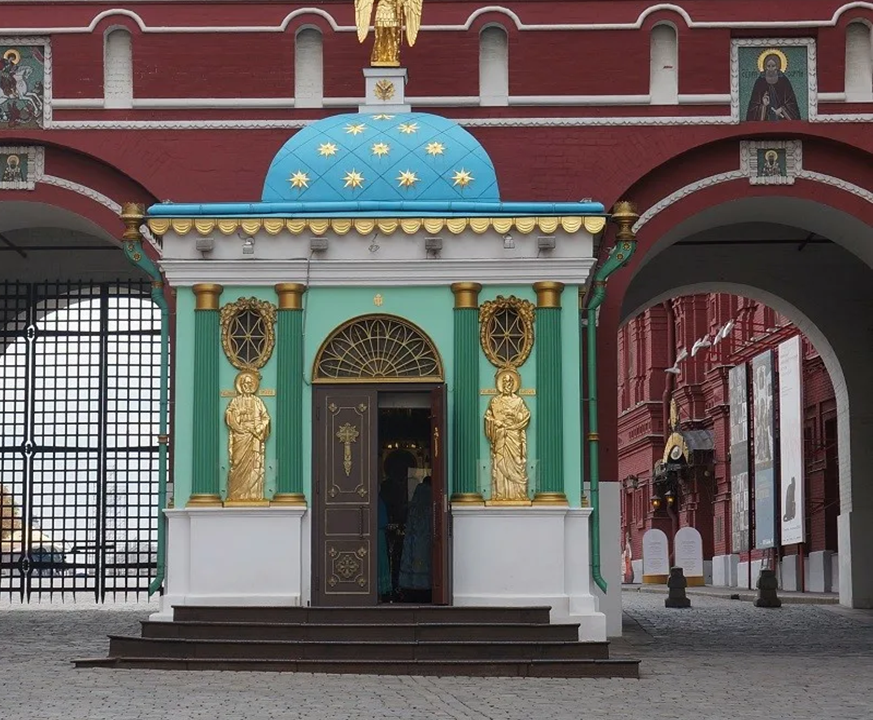 Где находится часовня. Часовня Иверской иконы Божией матери. Москва часовня Иверской иконы Божьей матери. Иверская часовня (Архитектор м.ф. Казаков). Иверская часовня у Воскресенских ворот в Москве