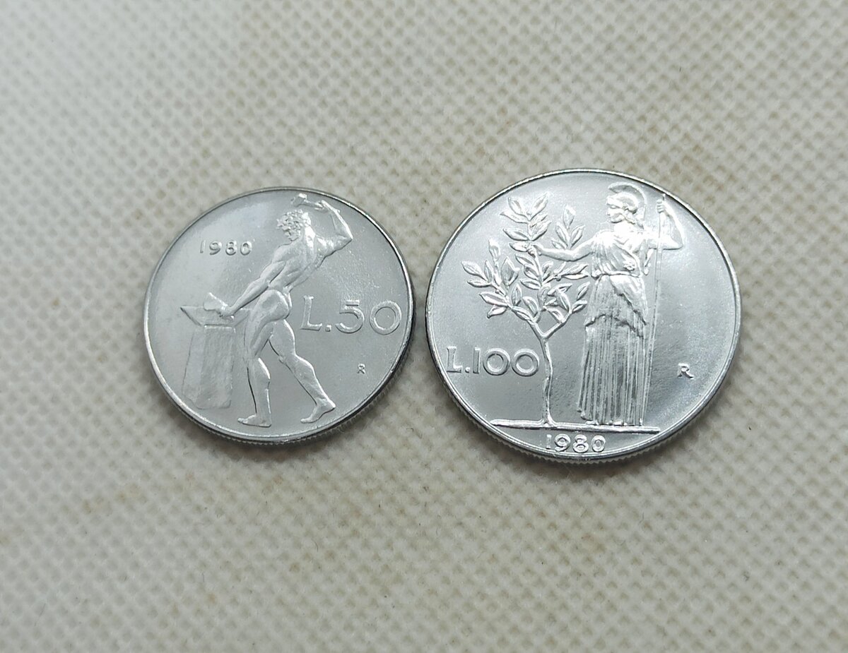 50 и 100 лир регулярного чекана 