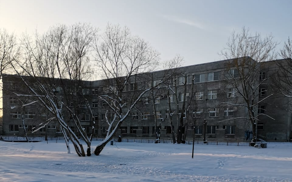 Один из корпусов Пушкинского ВВИСУ, вид 2021 года