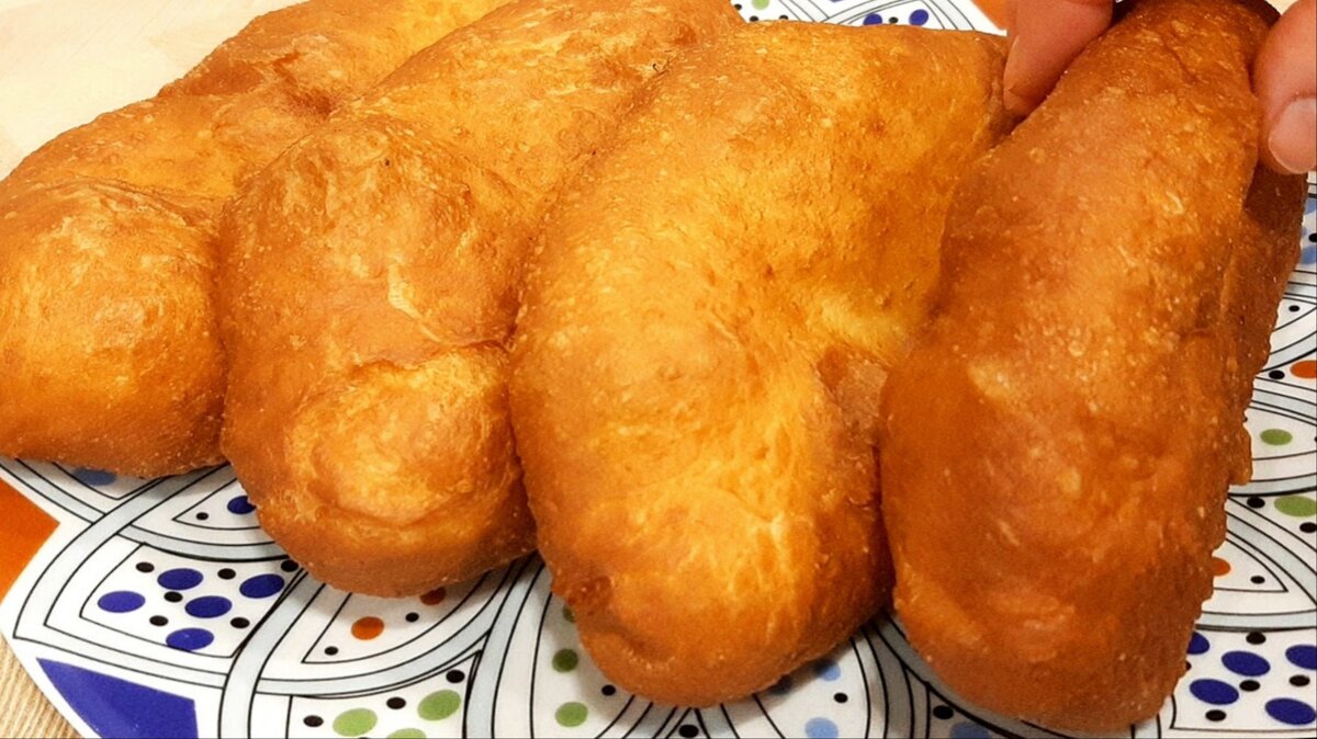 Жареные пирожки с картофелем на молоке