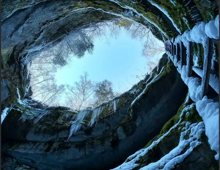 Вход в пещеру