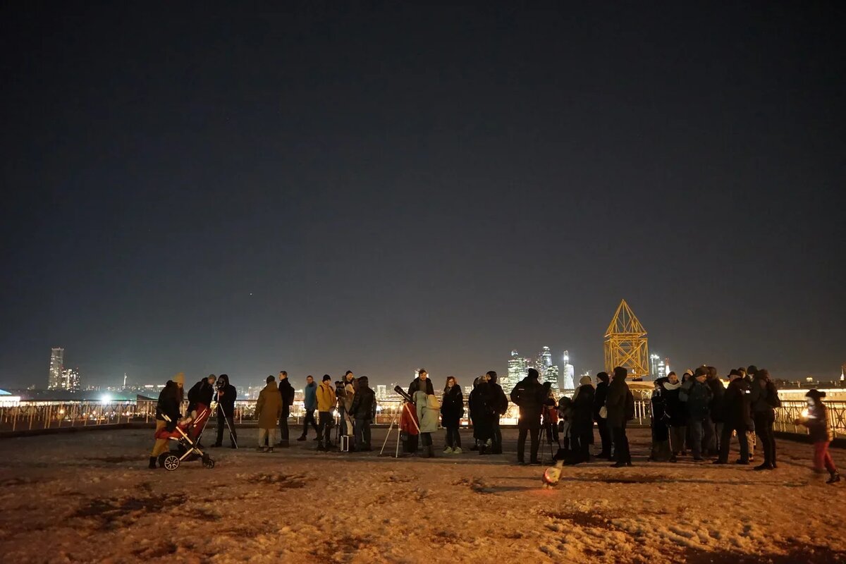 Смотровая площадка РАН, Москва. Фото: Елизавета Каменева.