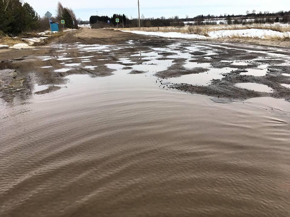 Одна из районных дорог..близ города Переславль-Залесский.