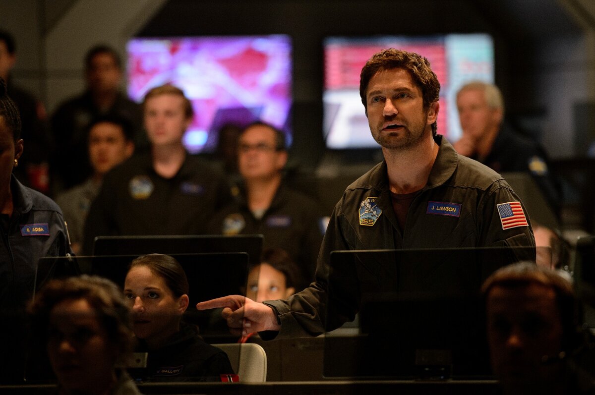 лучшие триллеры катастрофы. майк уильямс глубоководный горизонт. лучшие триллеры катастрофы. гренландия фильм 2021. шквал фильм 2006.