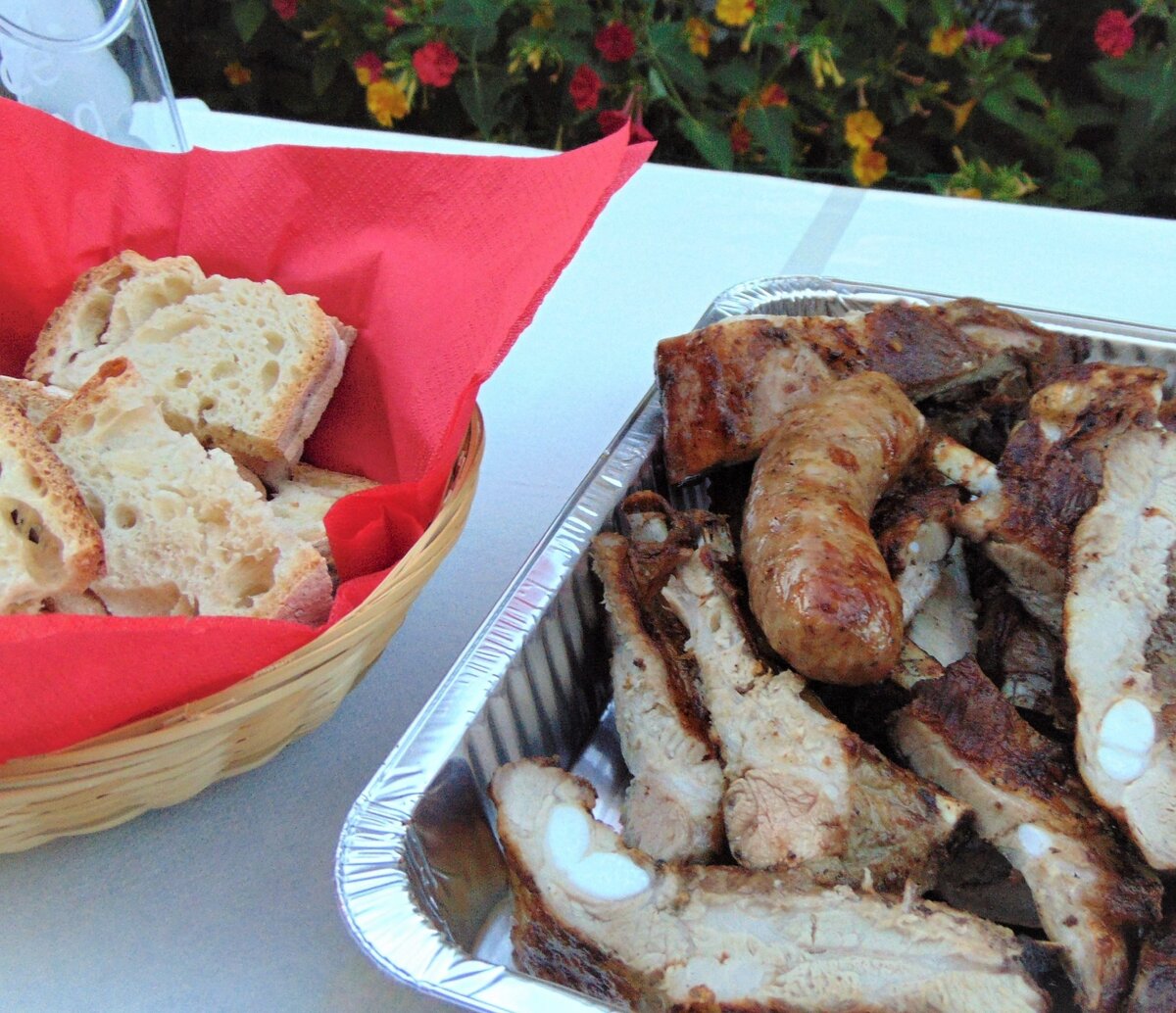 мясо на гриле  (grigliata di carne), фото автора.