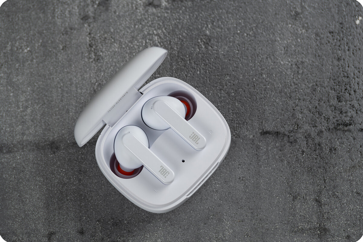 Новинка от JBL - Live Pro+ TWS