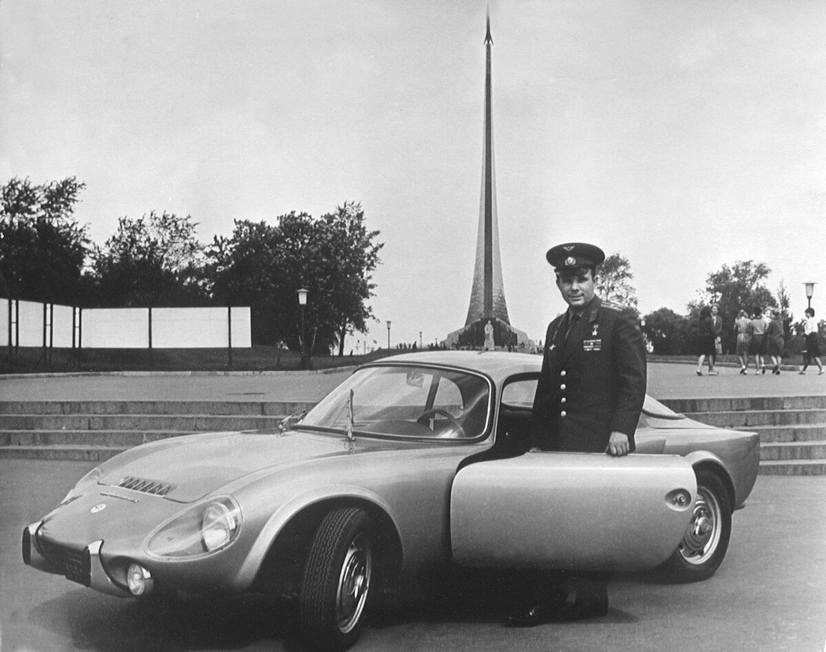 Фото: архив автора  Автомобили Юрия Гагарина: от именно Rolls-Royce до служебного «космобуса» ЛАЗ-695Б «Львов»