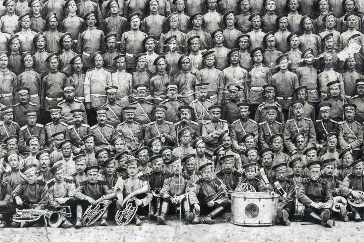 Странное фото кексгольмского полка 1903 года