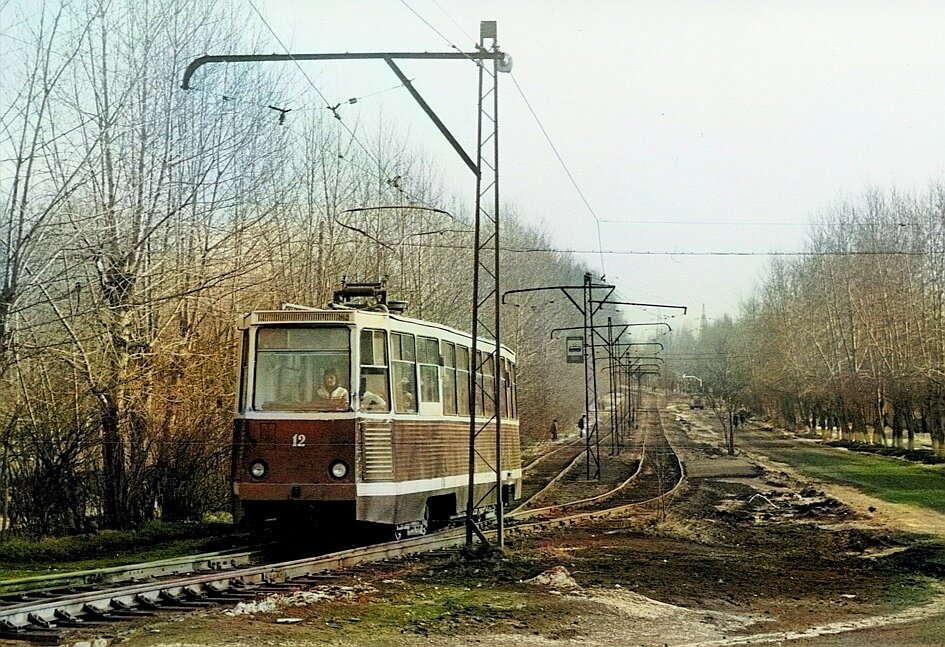 Трамвай в конце 80-х на двухпутном участке
