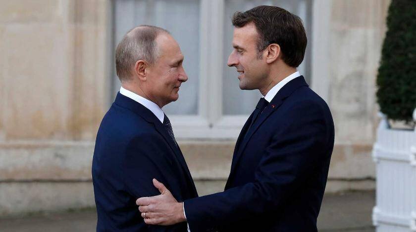 Путин и Макрон. Фото из открытых источников