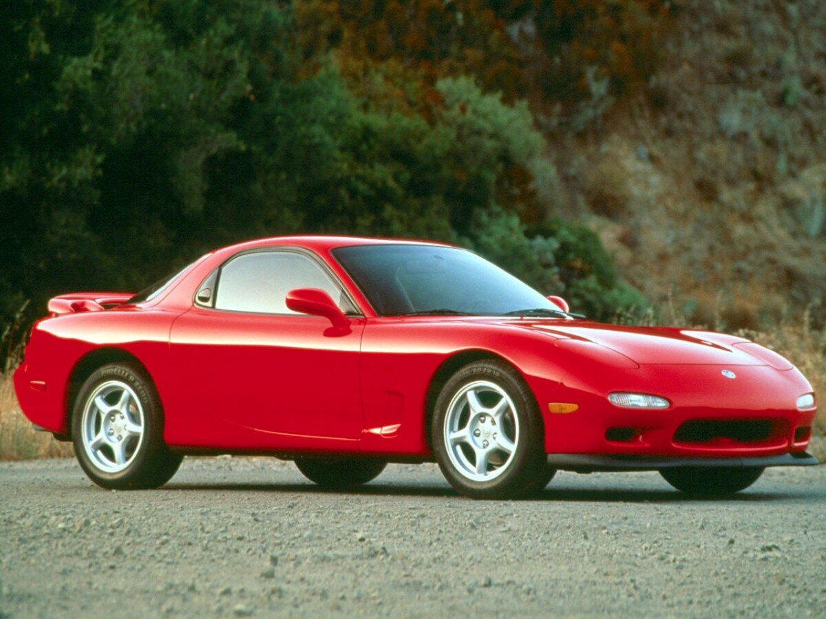 MAZDA RX-7. 2002 год. Фото из открытых источников.