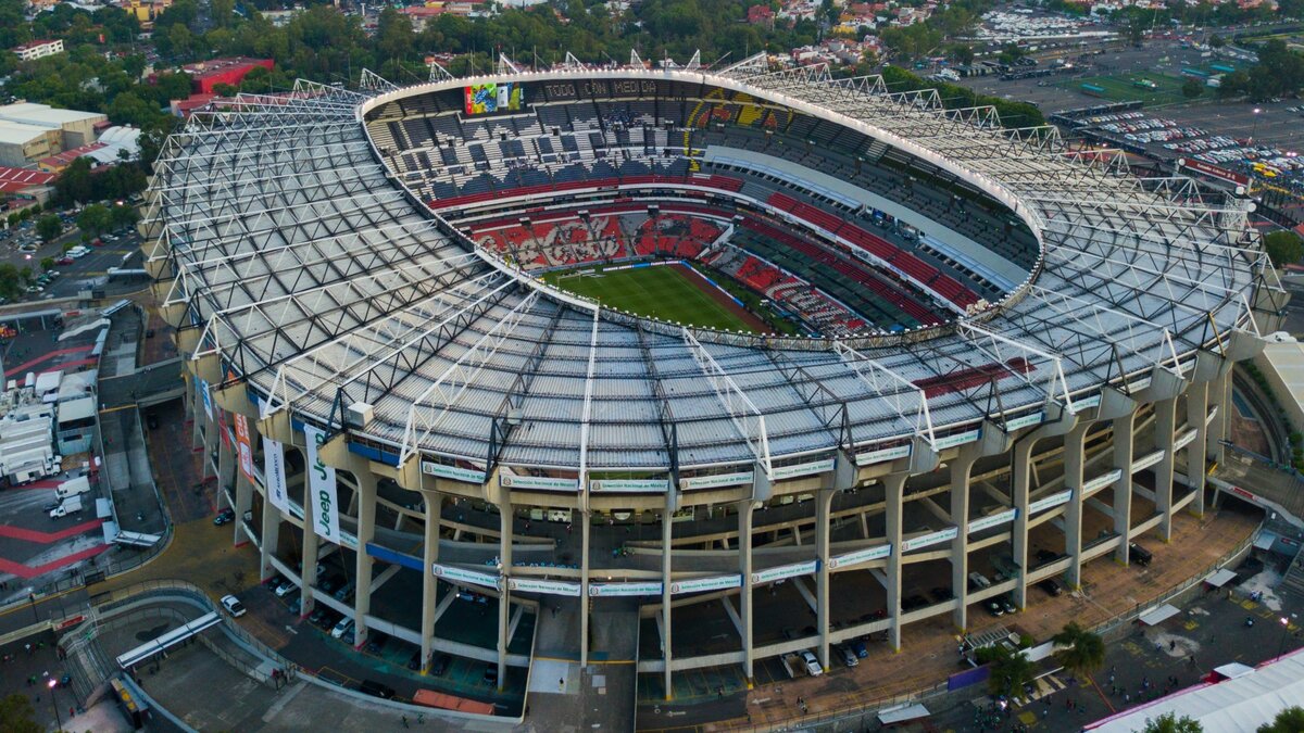 стадион ацтека в мехико