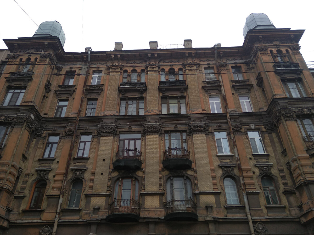 Фасад .Доходный дом М. В. Захарова  