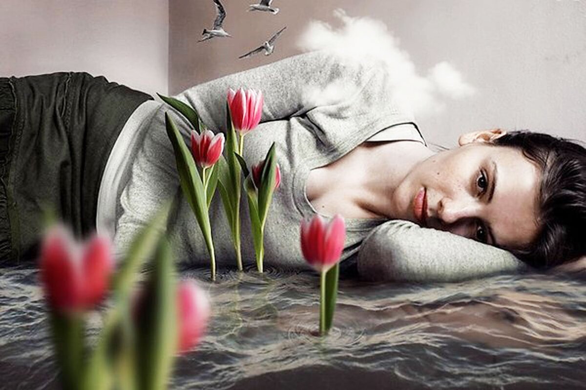 - Самое главное умение — умение радоваться жизни.  А если не получается? - 
 Меняй характер…
