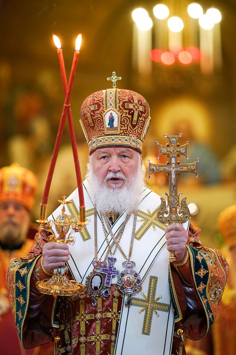 Перекреститесь и помолитесь