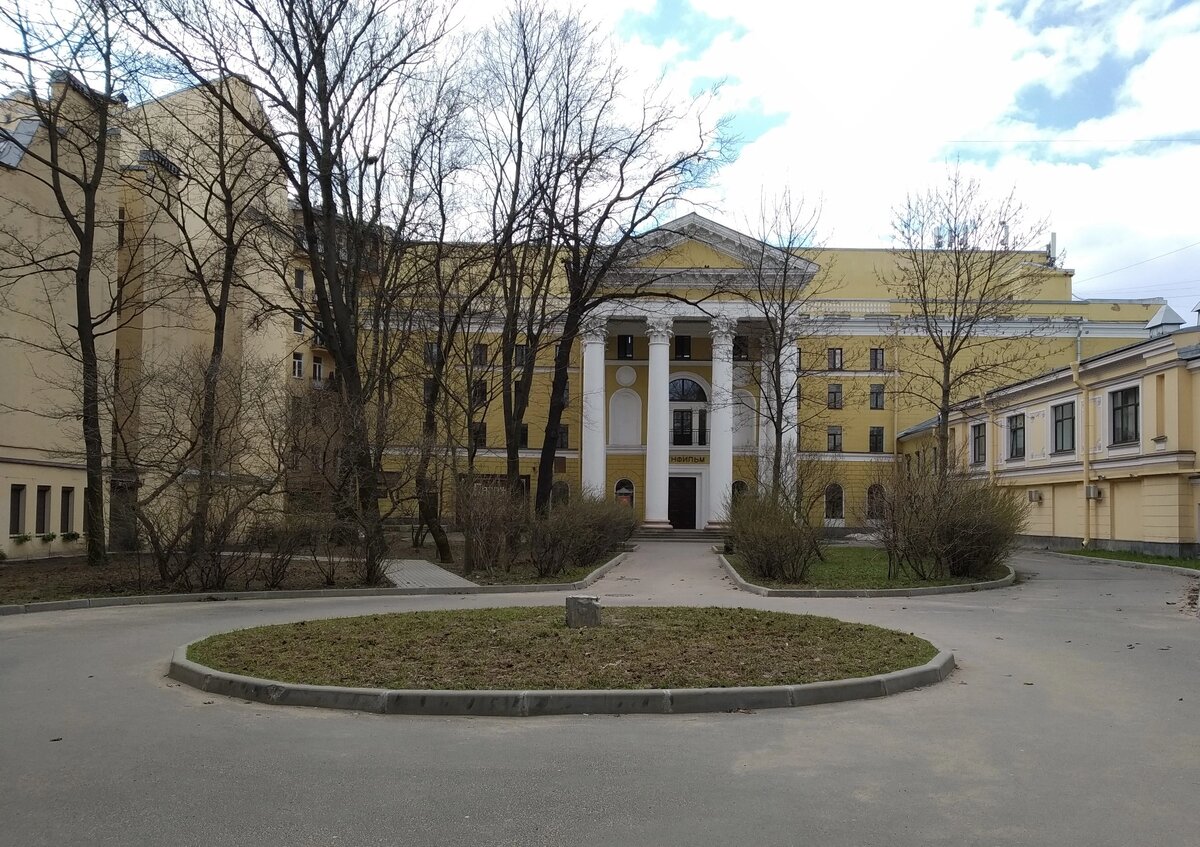 "Ленфильм". Каменноостровский проспект. 