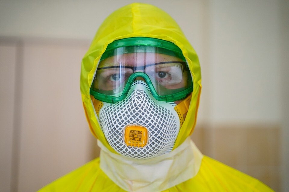     На Европу идет новая волна коронавируса. Светлана МАКОВЕЕВА