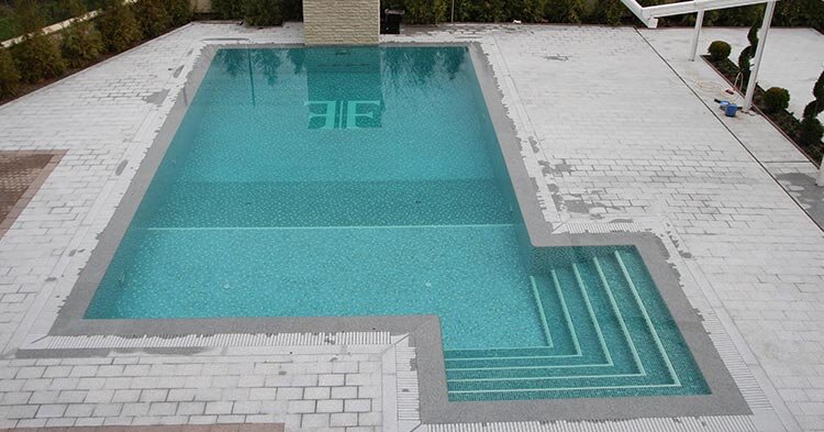 (c) Компания "Мир Бассейнов Юг" - строительство бассейнов, фонтанов, аквапарков в Сочи и по всему Краснодарскому краю