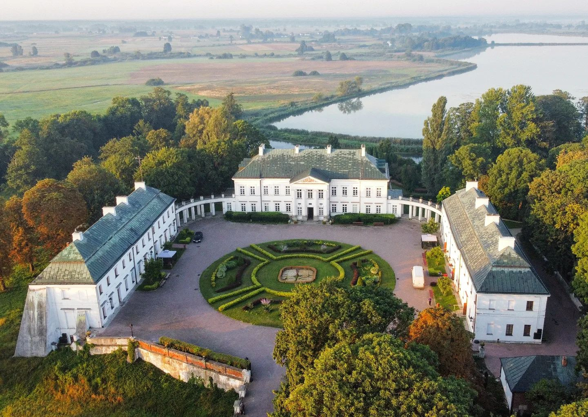 Pawling (village), new york. город провинция в россии захолустье. парк сказочный красногорск. детский городок на вднх. москва ясеневский лесопарк детская площадка.