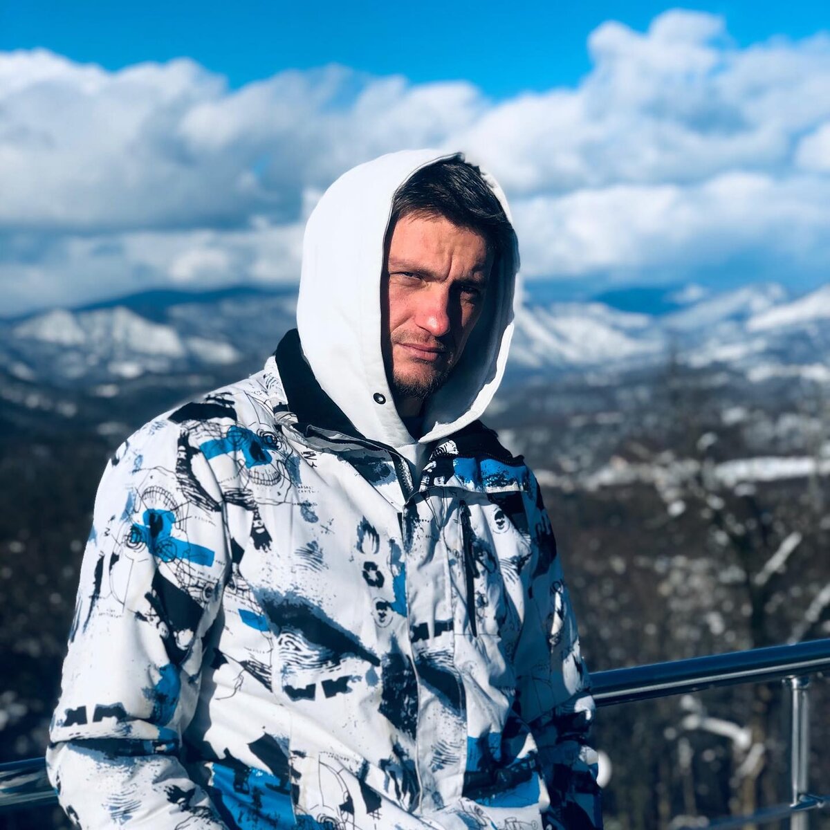 Бывший участник Дом-2 Александр 