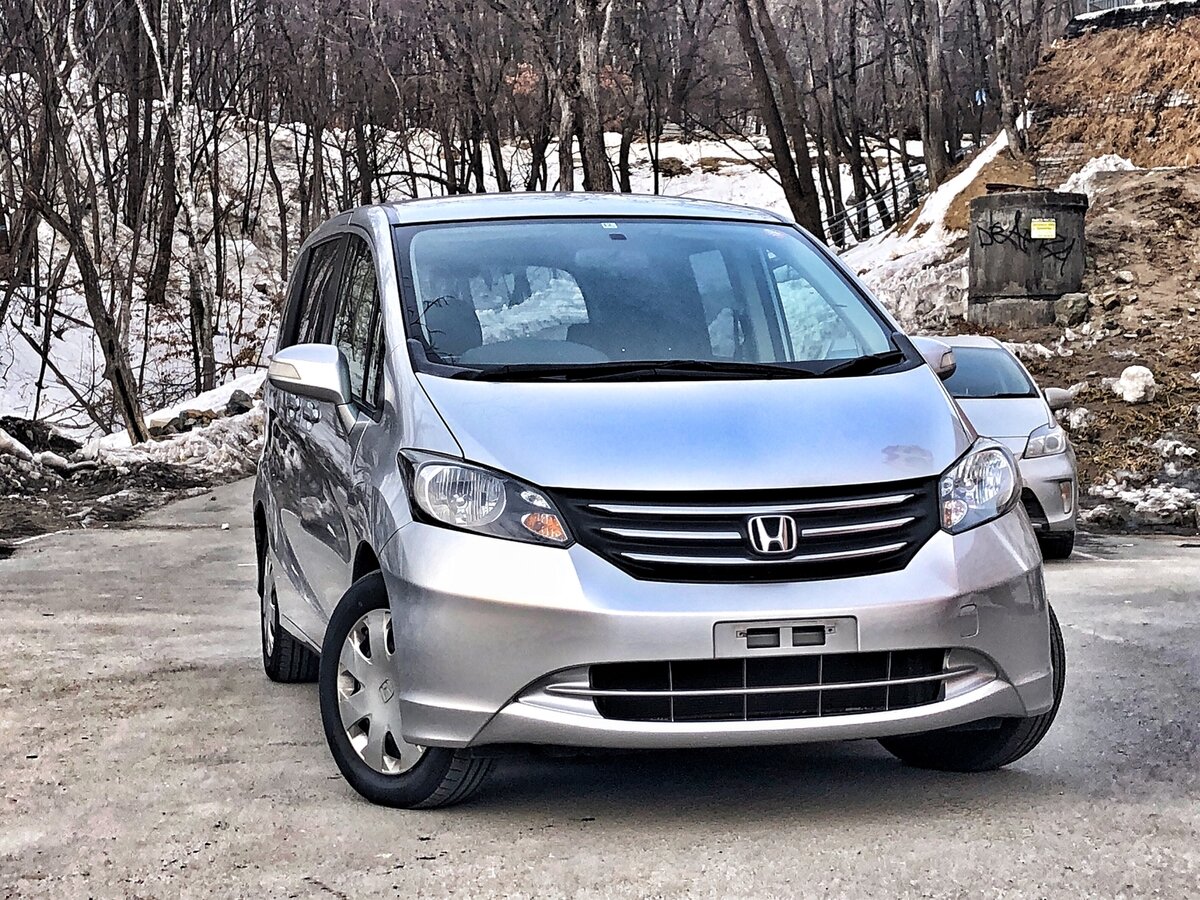 Фото внешности и салона, листайте