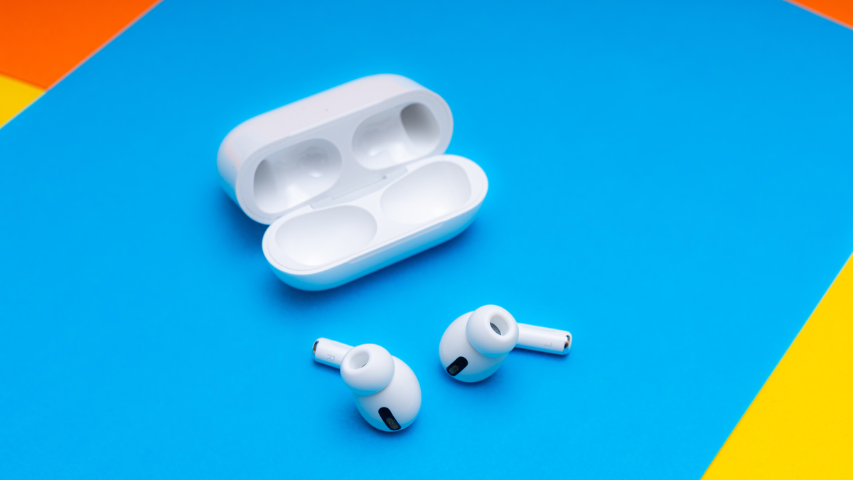 Не дайте AirPods ускользнуть. Сегодня о том, как предотвратить потерю  наушников. | restore: | Дзен