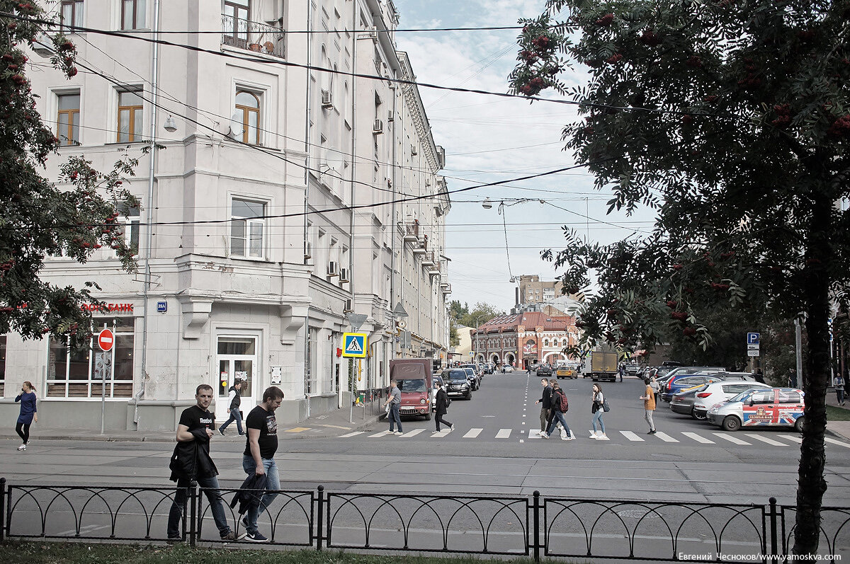 Город на память». 356. Бауманская улица от промзоны до метро | Город на  память | Дзен