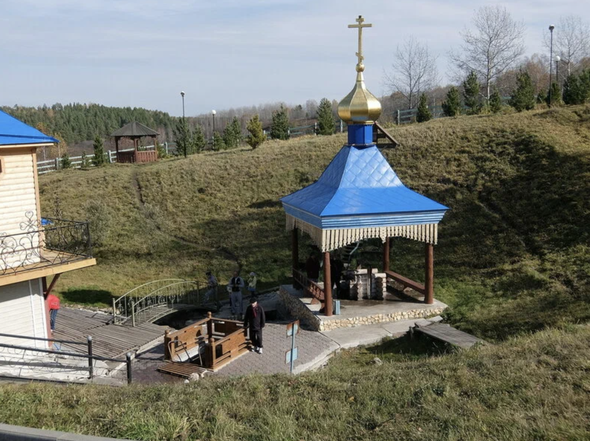 Погода в салаире на неделю. Святой источник Салаир в Кемеровской области. Купель в Салаире Кемеровская область. Святой источник Гурьевск Кемеровская область.