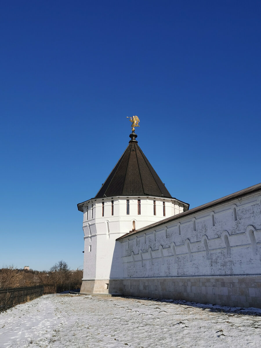 Высоцкий монастырь (фотографии сделаны зимой 2020 года)