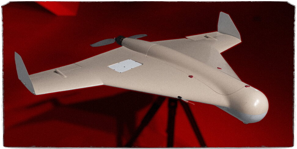Источник: ВикиМедиа, автор - Gambit501. В кадре отечественный БПЛА "Куб", который часто напрямую сравнивают с "Геранью", однако это в корне не верно - иранский дрон является куда более дешёвой машиной, ближе к крылатым ракетам, а наше решение куда дороже и технологичней под совершенно иные задачи.