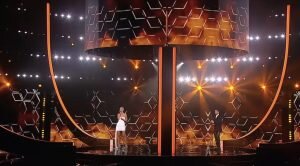    Фото: кадр из шоу "Дуэты". Анна Демина